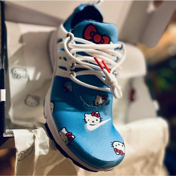 Nike Other - Nike X Hello Kitty Presto (2022)